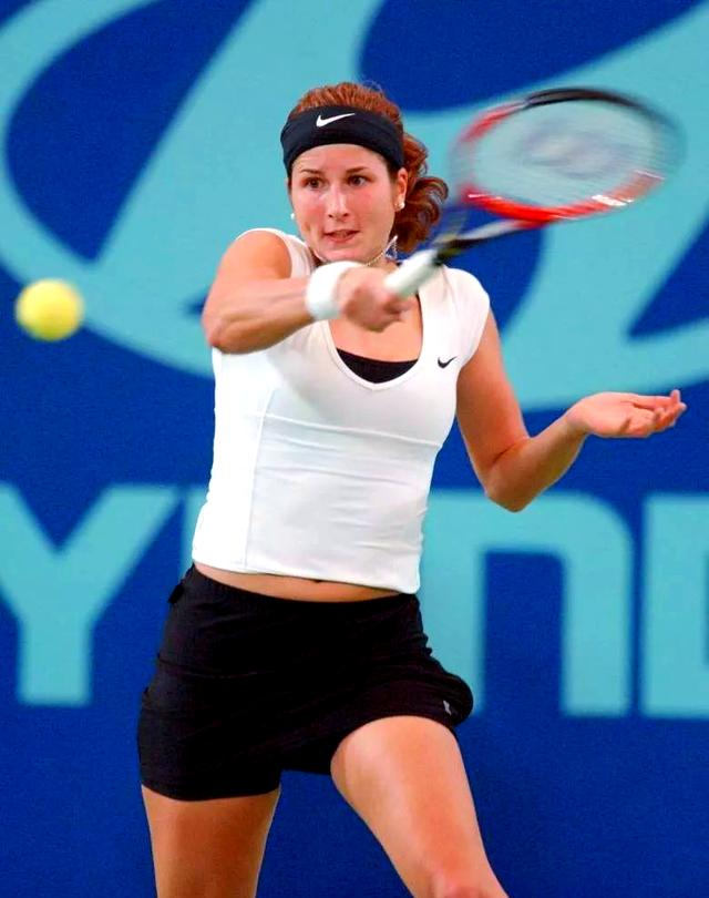 费德勒重返世界第一 费德勒重返世界第一