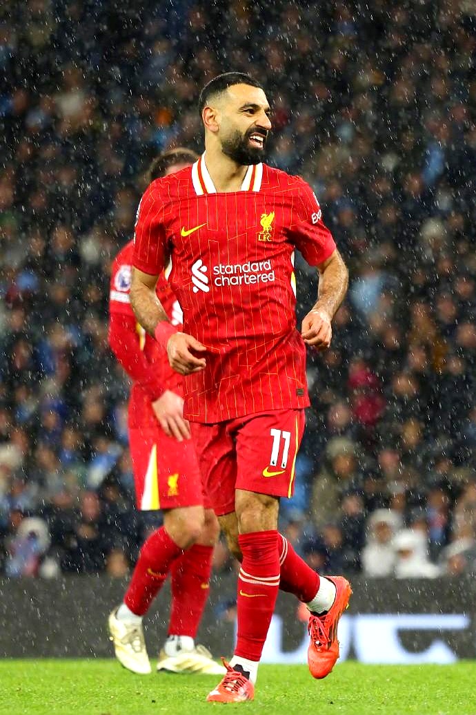  萨拉赫新星大比分获胜表现突出，巴塞罗那前途光明！再创辉煌时刻