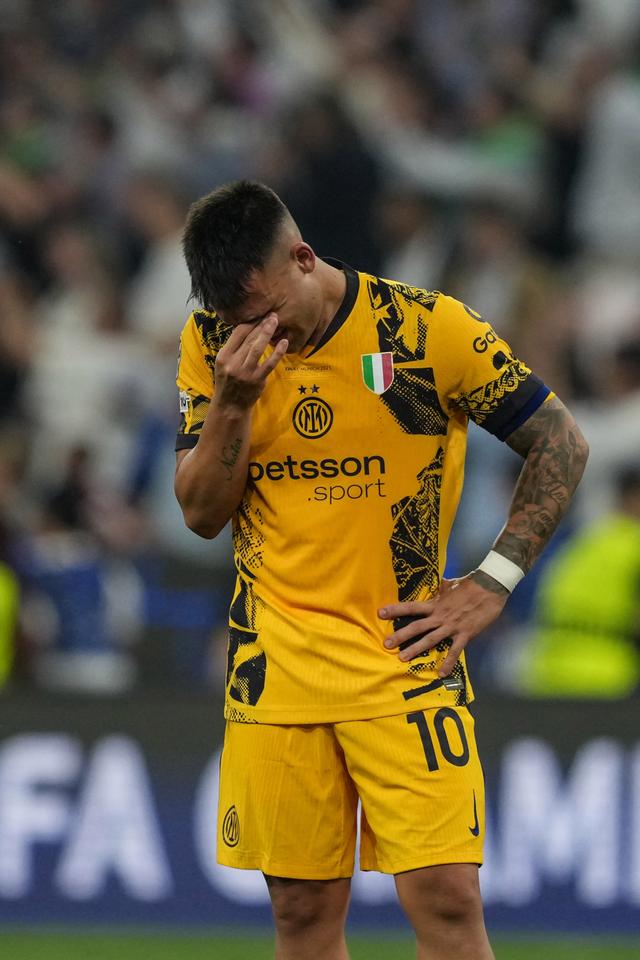 YIHAO-费德勒在巴黎圣日耳曼比赛中挺进下一轮，爆冷引发热议！的简单介绍